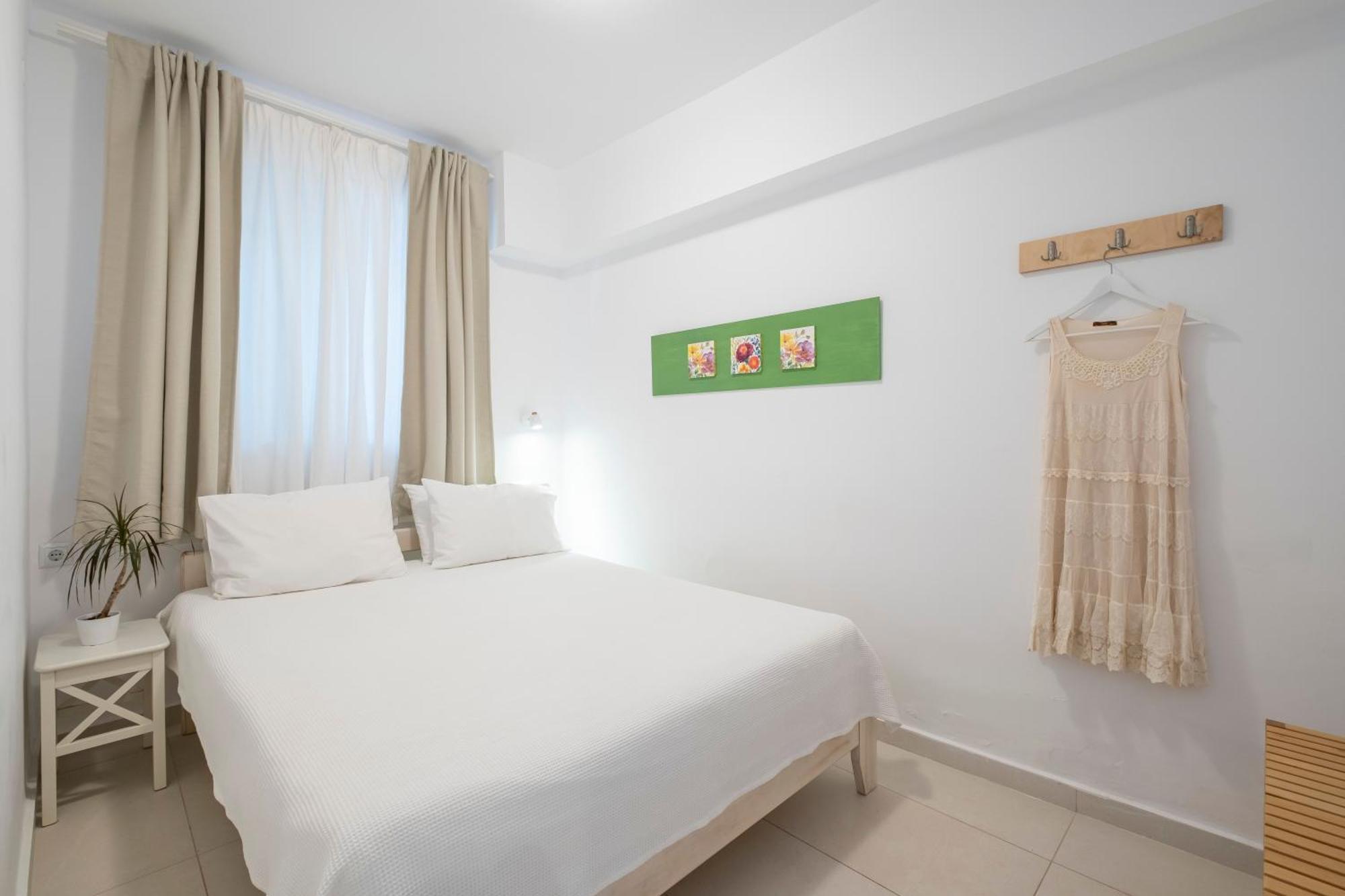 Luxurioeses Apartment Mit Einem Schlafzimmer Direkt Am Wasser, Meerblick Kivérion 외부 사진
